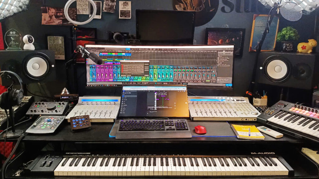 MIX MASTER ONLINE 4 sol studio 10